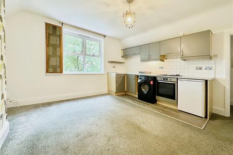 1 bedroom flat for sale, Shaftesbury Road, Leicester
