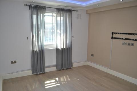 1 bedroom flat to rent, Marmion House, Caistor Road, London, SW12 8PT