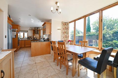 3 bedroom detached house for sale, Newham Lane, Steyning, West Sussex, BN44 3LR