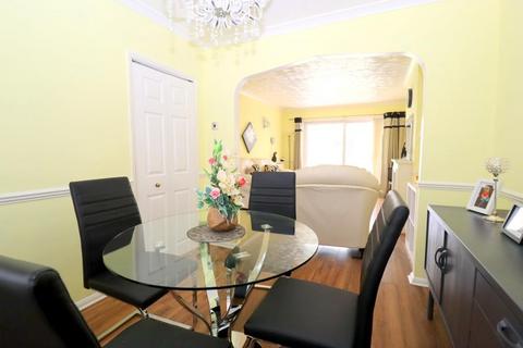 18 Cranbrook Drive, Luton, LU3 3EW