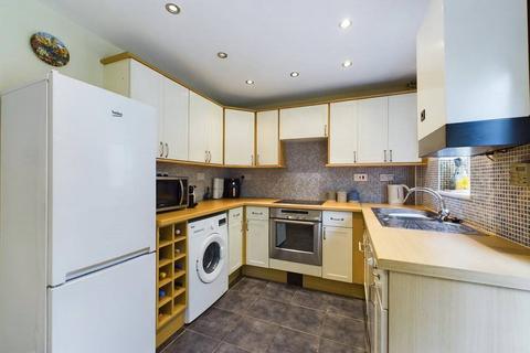 28 Barley Crescent, Long Meadow, Worcester, WR4 0HW