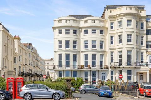 2 bedroom apartment for sale, Marine Parade, Brighton, BN2 1DD