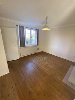 2 bedroom terraced house to rent, Western Approach, Chester, Cheshire, CH2
