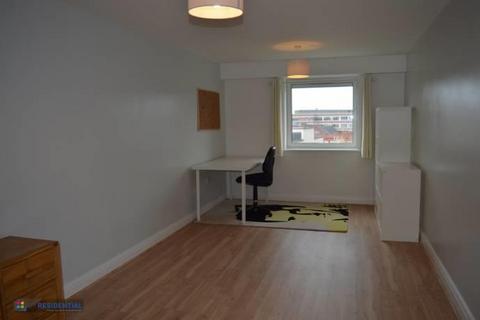 2 bedroom flat to rent, Westfield Terrace, Sheffield, South Yorkshire, UK, S1