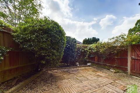 1 bedroom end of terrace house for sale, Caesars Gate, Warfield, Bracknell, Berkshire, RG42