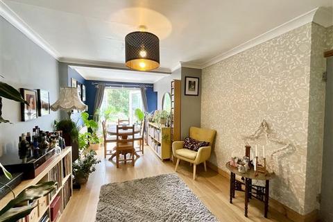 53 Barrie Grove, Hellaby, Rotherham, S66 8HG