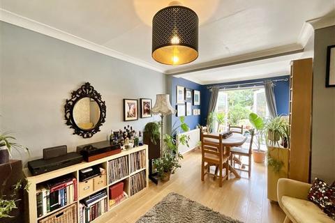 53 Barrie Grove, Hellaby, Rotherham, S66 8HG