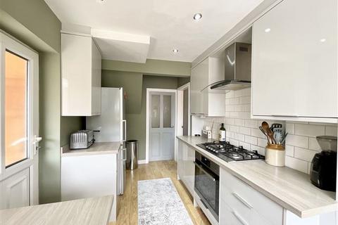 53 Barrie Grove, Hellaby, Rotherham, S66 8HG