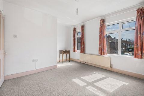 2 bedroom end of terrace house for sale, Anthony Road, London, SE25