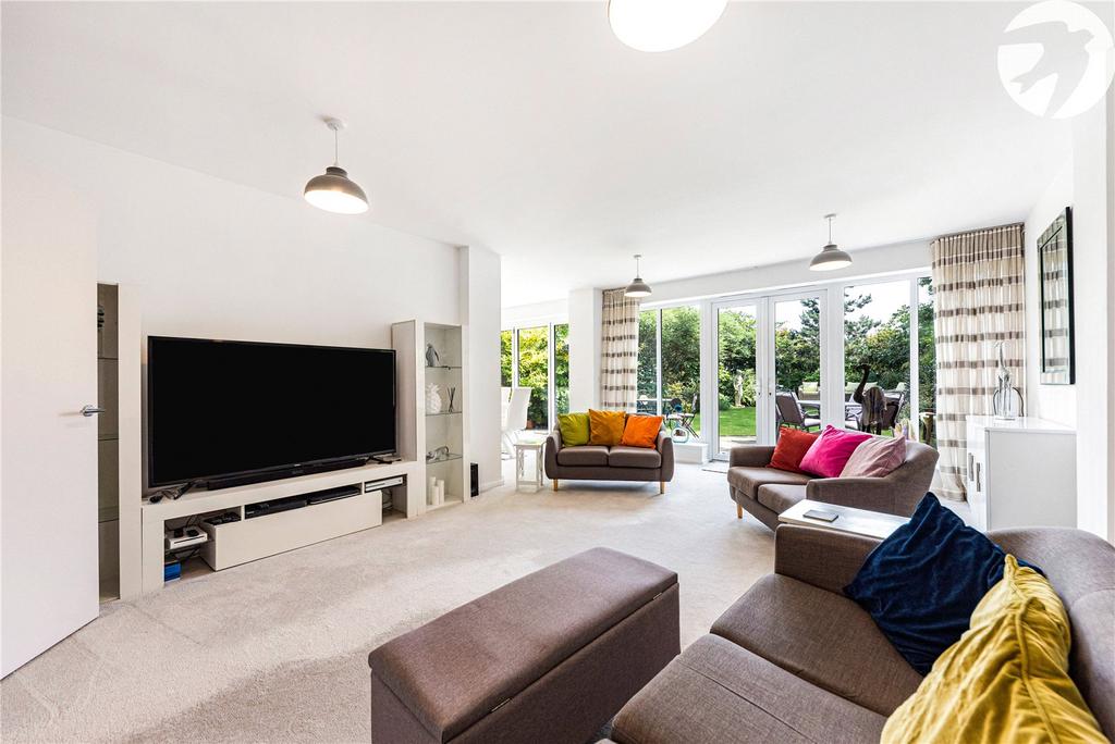 Lounge Area