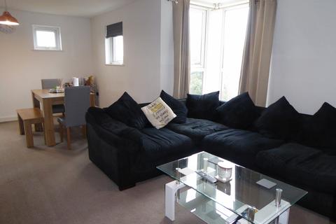 2 bedroom flat to rent, Queen Square, Station Road, Morecambe