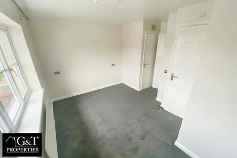 2 bedroom semi-detached house to rent, Dudley Wood Road, Dudley