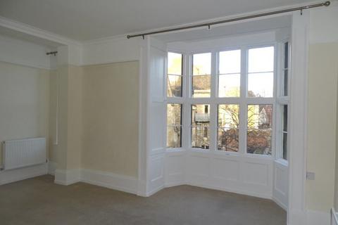 2 bedroom flat to rent, Minster Precincts, Peterborough PE1 1XZ