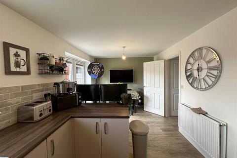 53 Adlington Close, Hampton Gardens, Peterborough, PE7 8QY