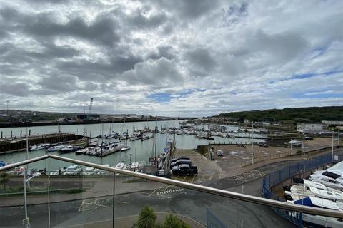 2 bedroom apartment to rent, West Quay, Newhaven BN9