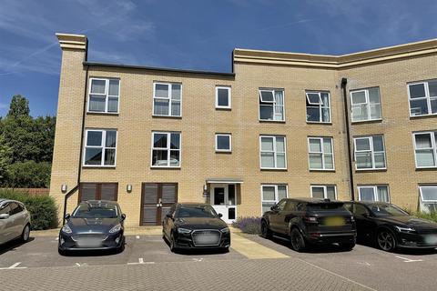 7 Broadhurst Place, Basildon, SS14 2FA