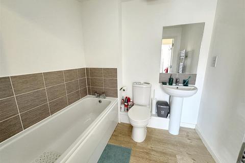 7 Broadhurst Place, Basildon, SS14 2FA