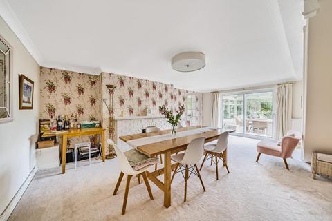 Court Bank Lodge Butterrow Hill, Stroud, GL5 2LF