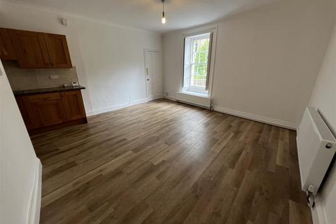 2 bedroom terraced house to rent, Percy Terrace, Alnwick