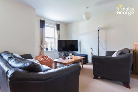 2 bedroom flat to rent, Harlequin Drive, Moseley, B13 8NU