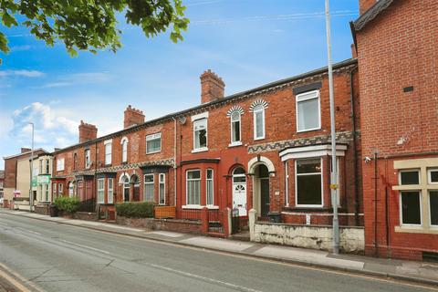 3 bedroom end of terrace house for sale, Manchester Road, Northwich
