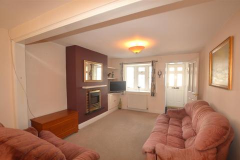 2 bedroom terraced house for sale, New Road, Croxley Green