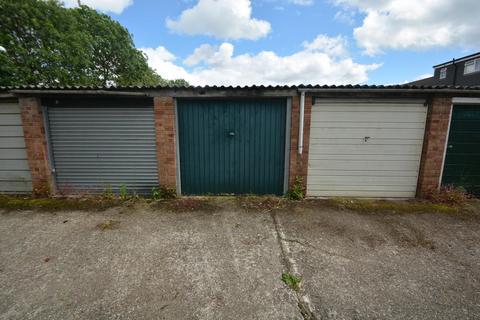 10 Gulliver Close, Northolt, UB5 5QB