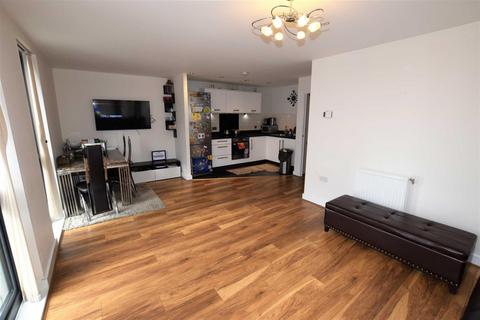 2 bedroom flat to rent, Charcot Road, Colindale