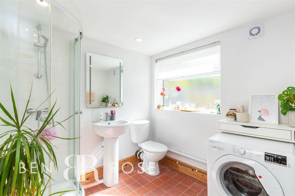 Ensuite