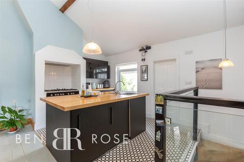70 Bournes Row, Hoghton, Preston, PR5 0DQ
