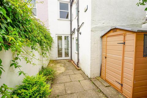 2 bedroom end of terrace house for sale, Alpine Road, Hastings
