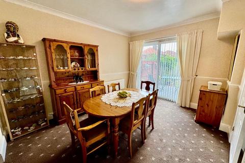 3 bedroom semi-detached house for sale, Salters Lane South, Darlington