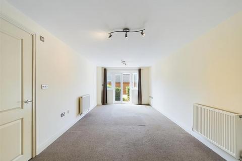 2 bedroom apartment to rent, Nelson Court, Ruislip HA4