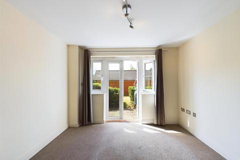 2 bedroom apartment to rent, Nelson Court, Ruislip HA4