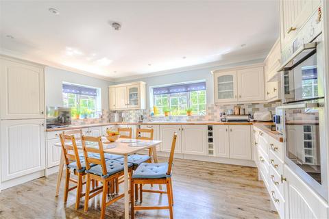 4 bedroom detached house for sale, Butchers Lane, Three Oaks