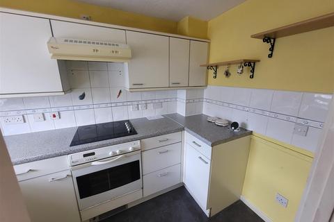 2 bedroom semi-detached house to rent, Wildflower Way, Bedford