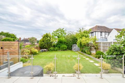 6 bedroom detached house for sale, Seymour Road, Westcliff-On-Sea SS0