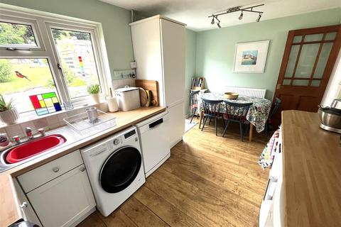 52 Charter Road, Chippenham, SN15 2RA