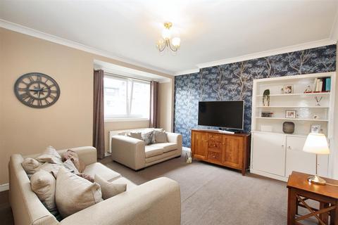 2 bedroom ground floor flat for sale, Parkfoot Street, Kilsyth, Glasgow