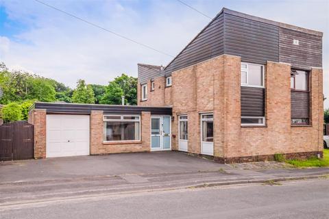 3 bedroom semi-detached house for sale, Listing Drive, Liversedge