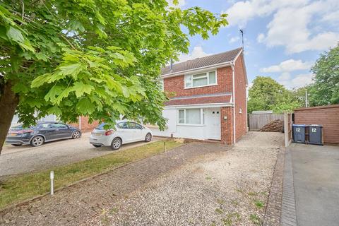 2 bedroom semi-detached house for sale, Tweedside Close, Hinckley