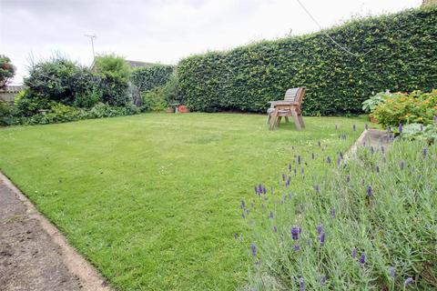 4 bedroom detached house for sale, The Meadows, Leven, Beverley