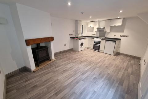 2 bedroom terraced house to rent, Market Place, Wirksworth DE4