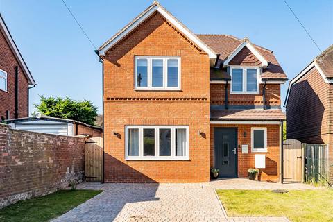 4 bedroom house for sale, Shabbington, Buckinghamshire