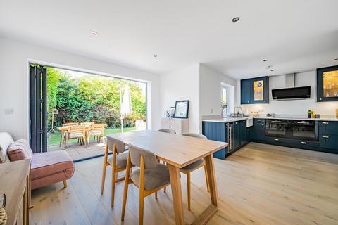 4 bedroom house for sale, Shabbington, Buckinghamshire