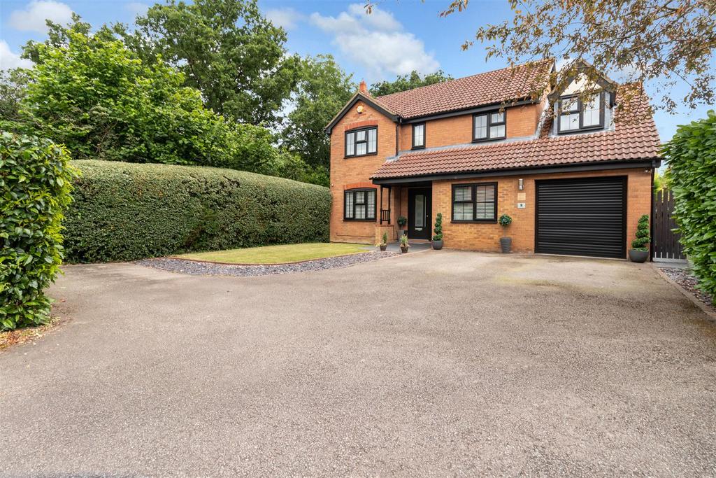 Upper Wood Close, Shenley Brook End... 5 bed detached house for sale