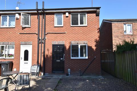 2 bedroom semi-detached house for sale, Sophia Close, Hull