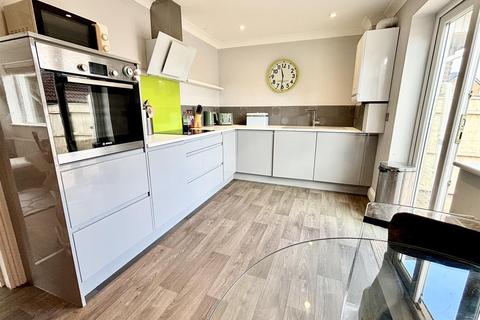 9 Border Drive, Upton, Poole, BH16 5DU