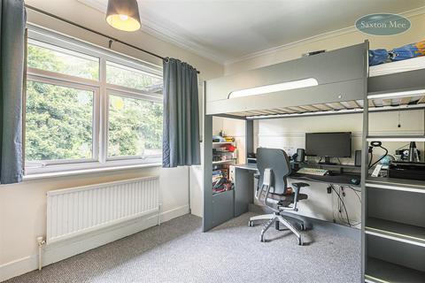 39 Knutton Crescent, Sheffield, S5 9NW