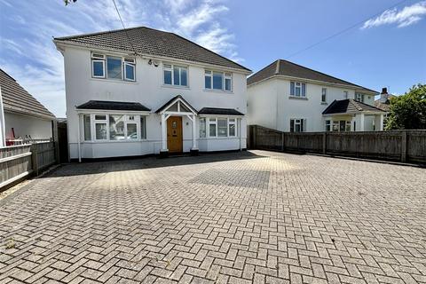 4 bedroom detached house for sale, Lulworth Avenue, Poole BH15